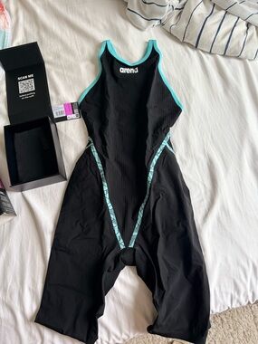 Arena Women's Powerskin Primo SL close Back Tech Suit, Black/Teal, Size 26